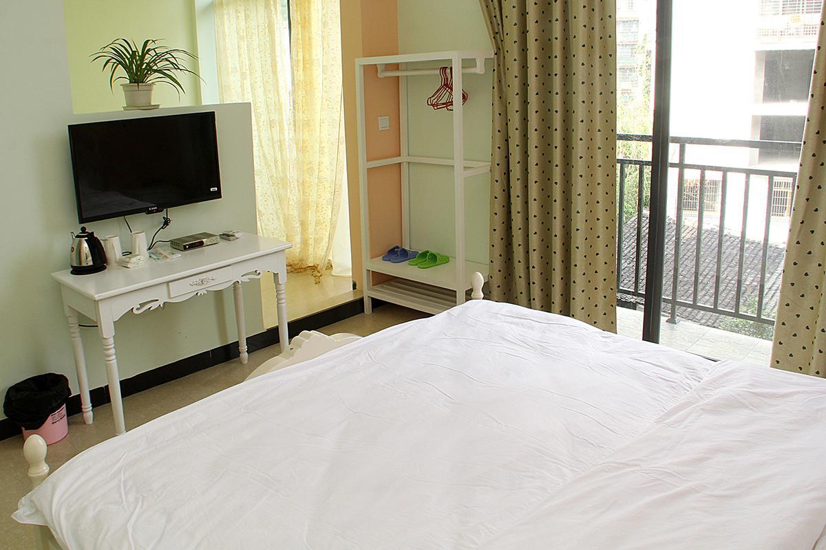 Yangshuo Shanshan Garden Hotel Værelse billede